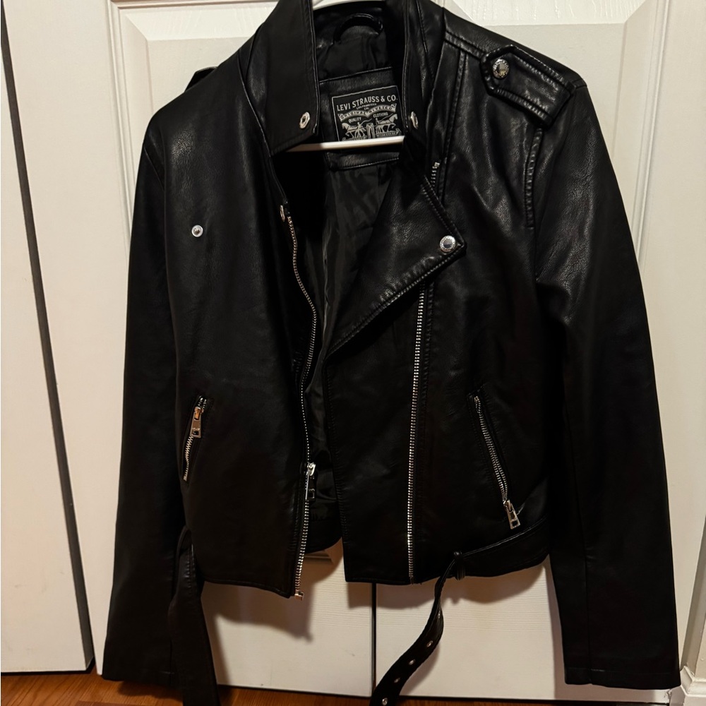 LEVI’s Leather Jacket